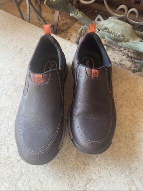 Dunham waterproof brown shoes